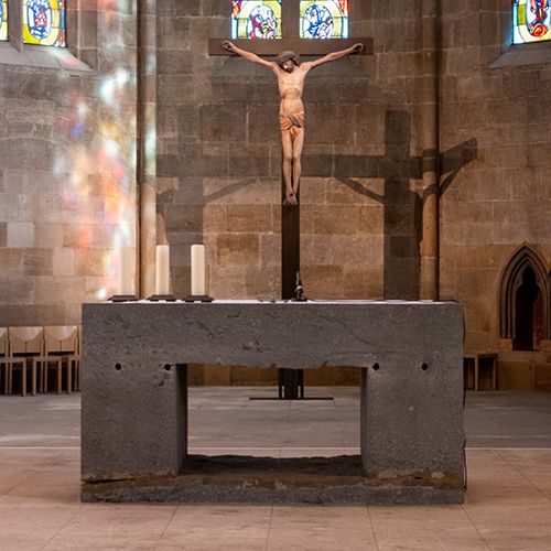 der Altar von Ulrich Rückriem