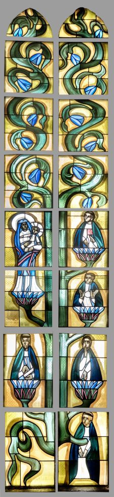 Fenster über dem Westportal dargestellt ist der Stammbaum der Dominikaner