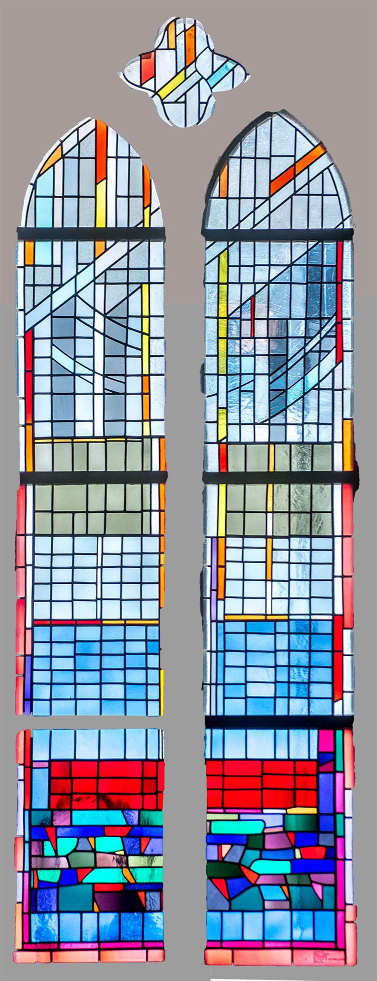 Fenster zum Gedenken an die Opfer von Krieg und Gewalt